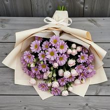 Букет цветов из:  Розы и Хризантемы в Адамий