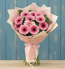 Букет цветов из:  Герберы в Адамий