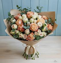 Букет цветов из:  Альстромерии и Розы #REPLACE_PRED# Адамий